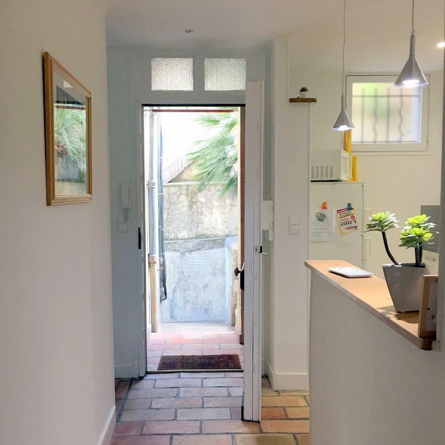 Nice Grand appartement face jardin Extérieur photo
